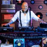 Vinylson
